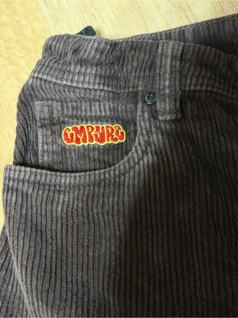 Gymbro Brown Corduroy Pants Size 27 Wide Leg 100% Cotton Y2K Skater Unisex - Picture 6 of 15